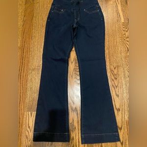 Jag Bootcut Jeans size 8 stretchy